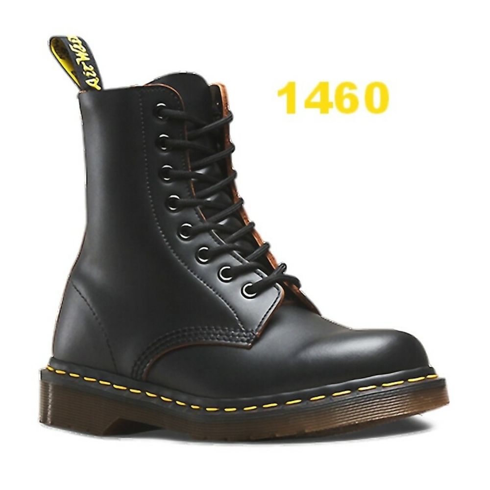 Dr. Martens 1460 classic 8 hole boots